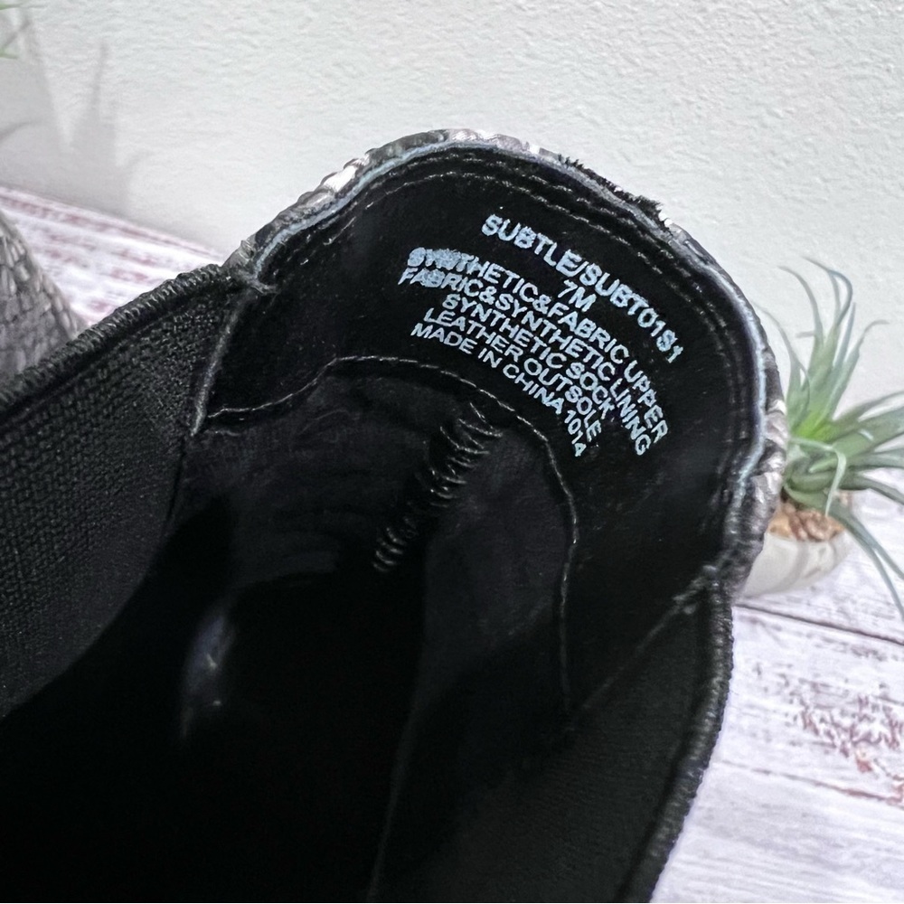 Steve Madden ankle booties snake print - Picture 6 of 11